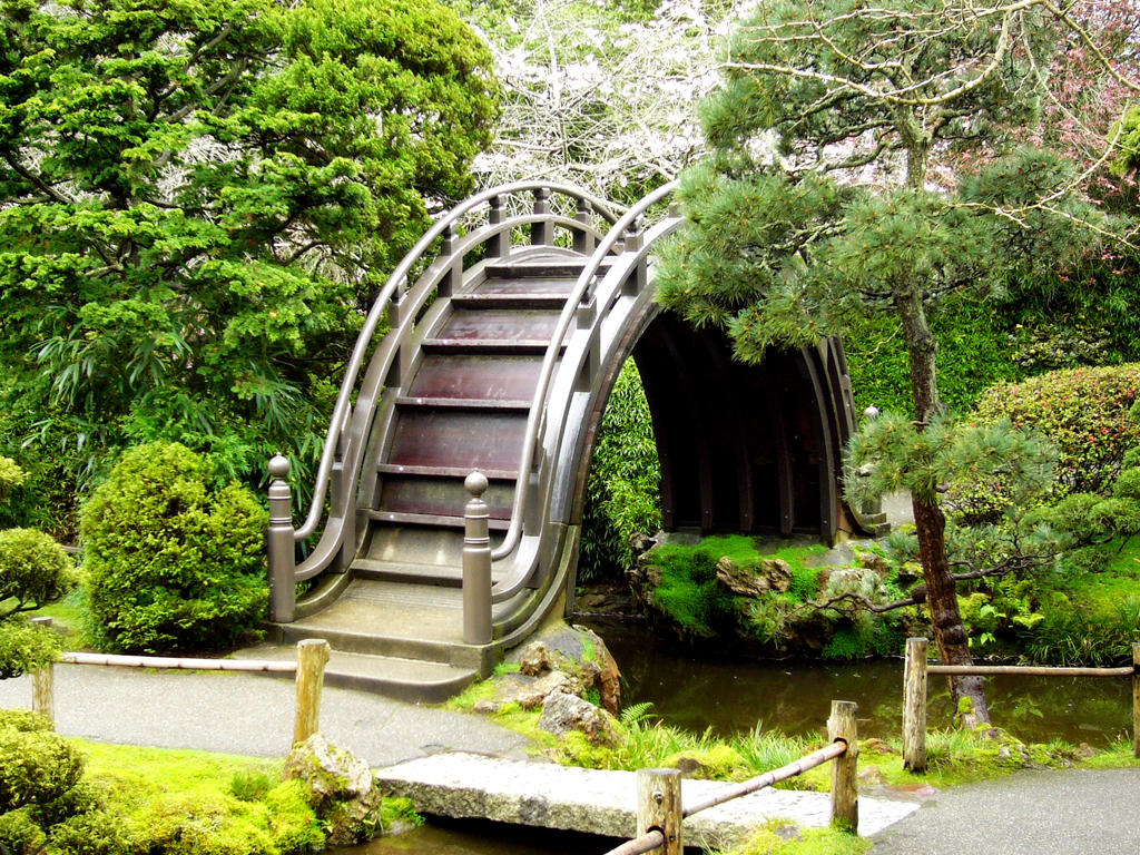 Garden_Bridge_by_tsumetai.jpg