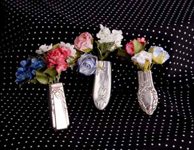 cropped-lapel-vase-sm-sz.jpg