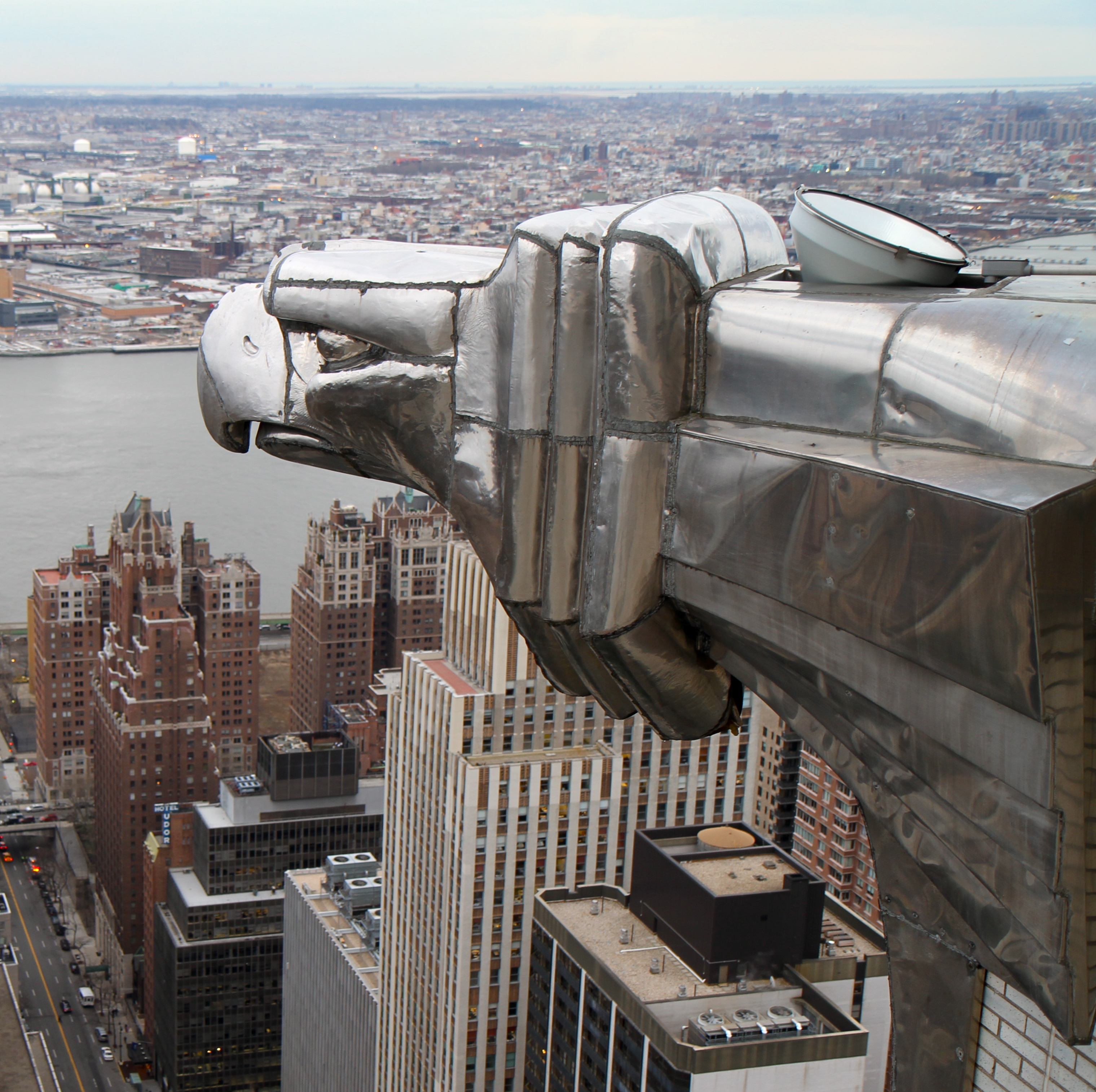 Chrysler_Building_eagle.jpg