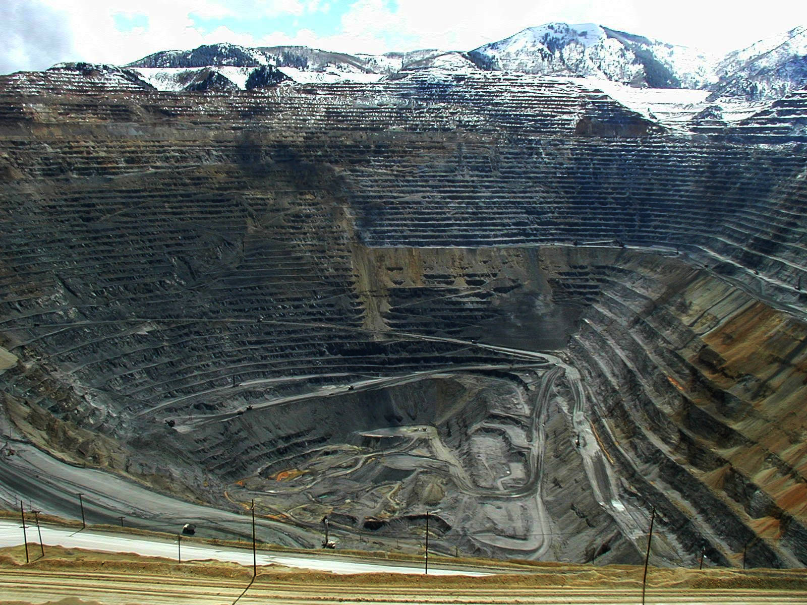 F090-442.jpg