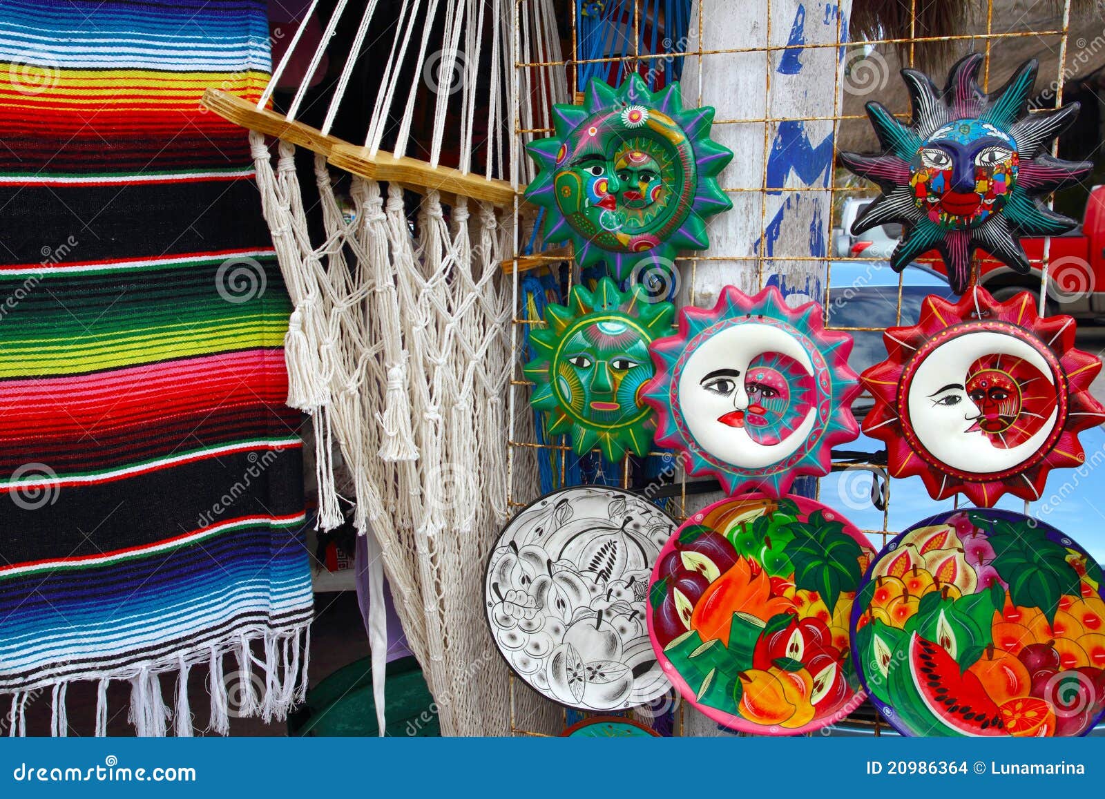 mexican-handcrafts-hammock-serape-ceramics-20986364.jpg